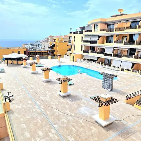 Sunset Ocean Views Playa La Arena 아파트